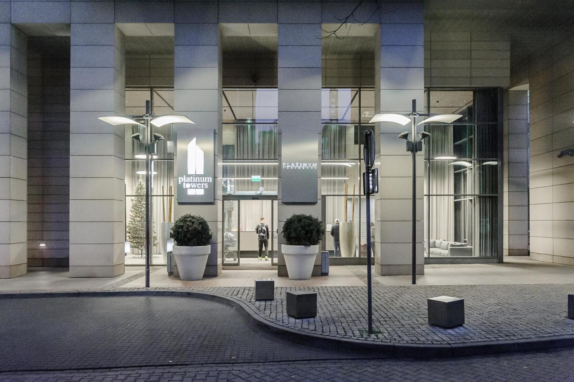ורשה Luxury Apartments In Platinum Tower מראה חיצוני תמונה